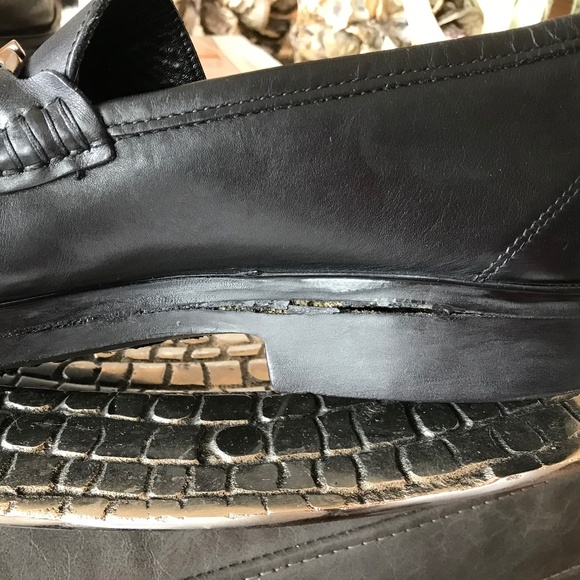 SALVATORE FERRAGAMO BLACK LOAFER VIBRAM SOLE - Picture 8 of 12